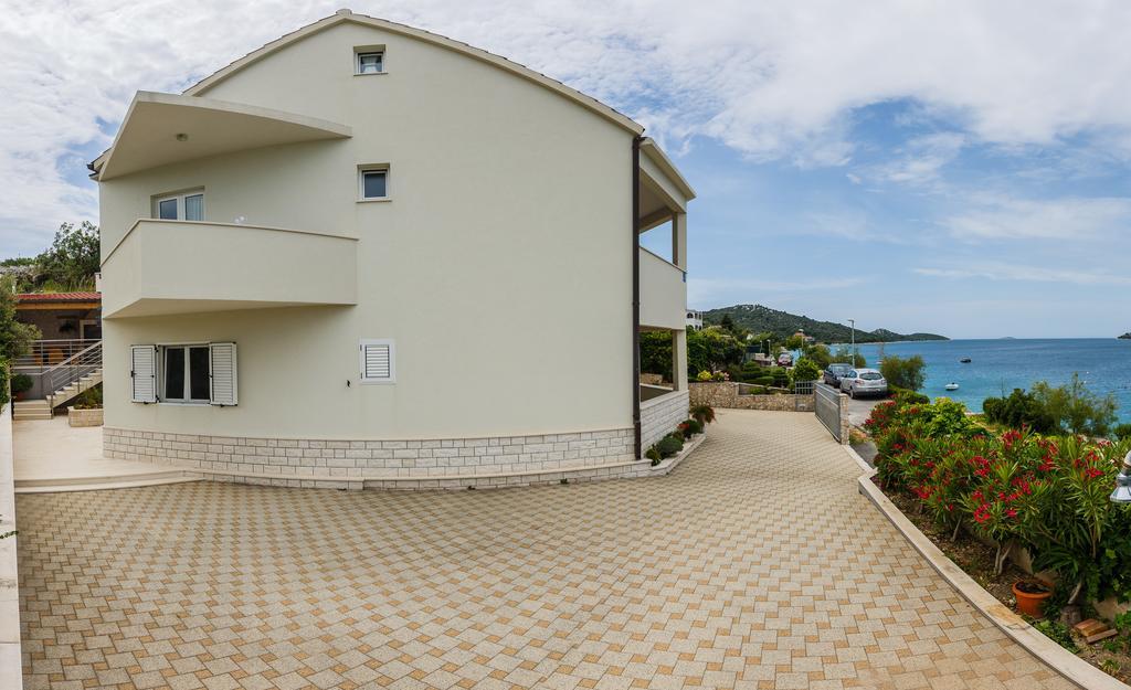 Apartments Rogulj Rogoznica Kültér fotó