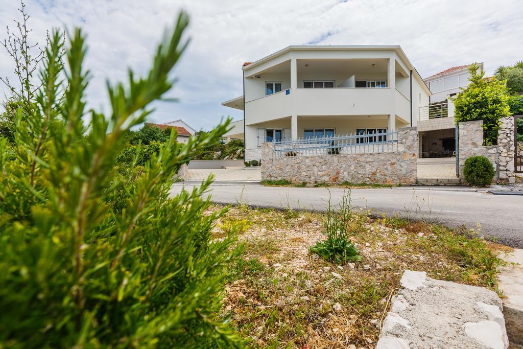 Apartments Rogulj Rogoznica Kültér fotó